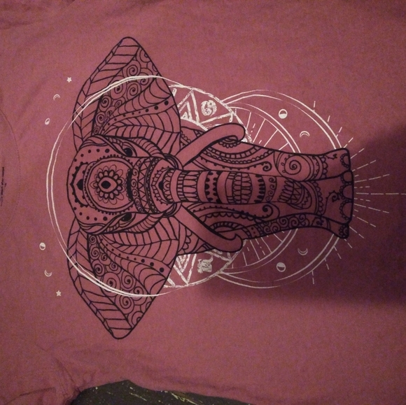 T-shirt - Picture 1 of 2